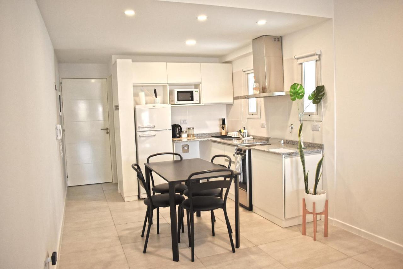 Luminosos Y Modernos Departamentos En Apartamento